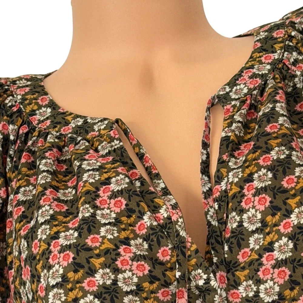 LOFT Olive Green Floral Puff Sleeve Split Tie Neck Cotton Blouse Size Medium